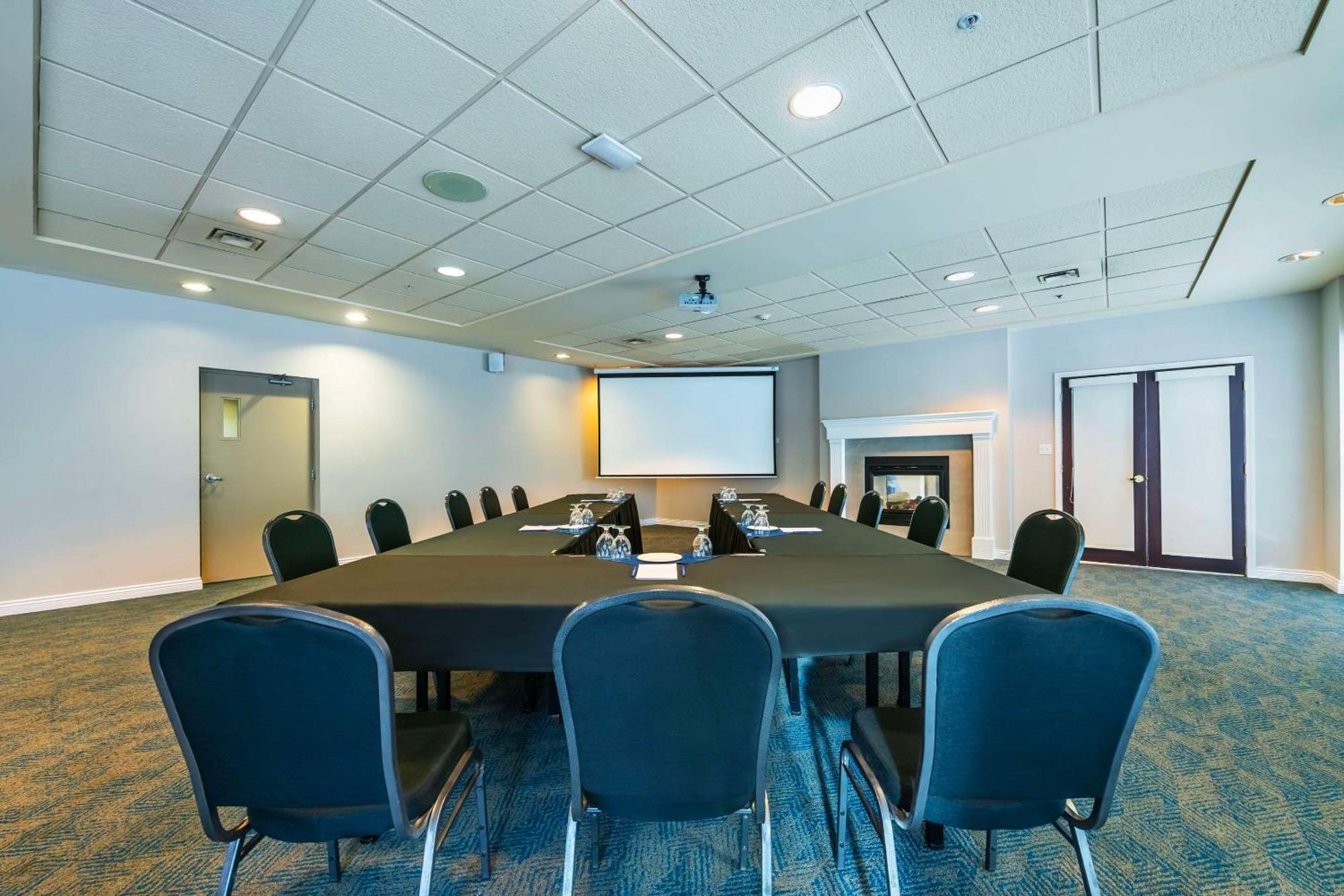 Clarion Hotel & Conference Centre Abbotsford Ngoại thất bức ảnh
