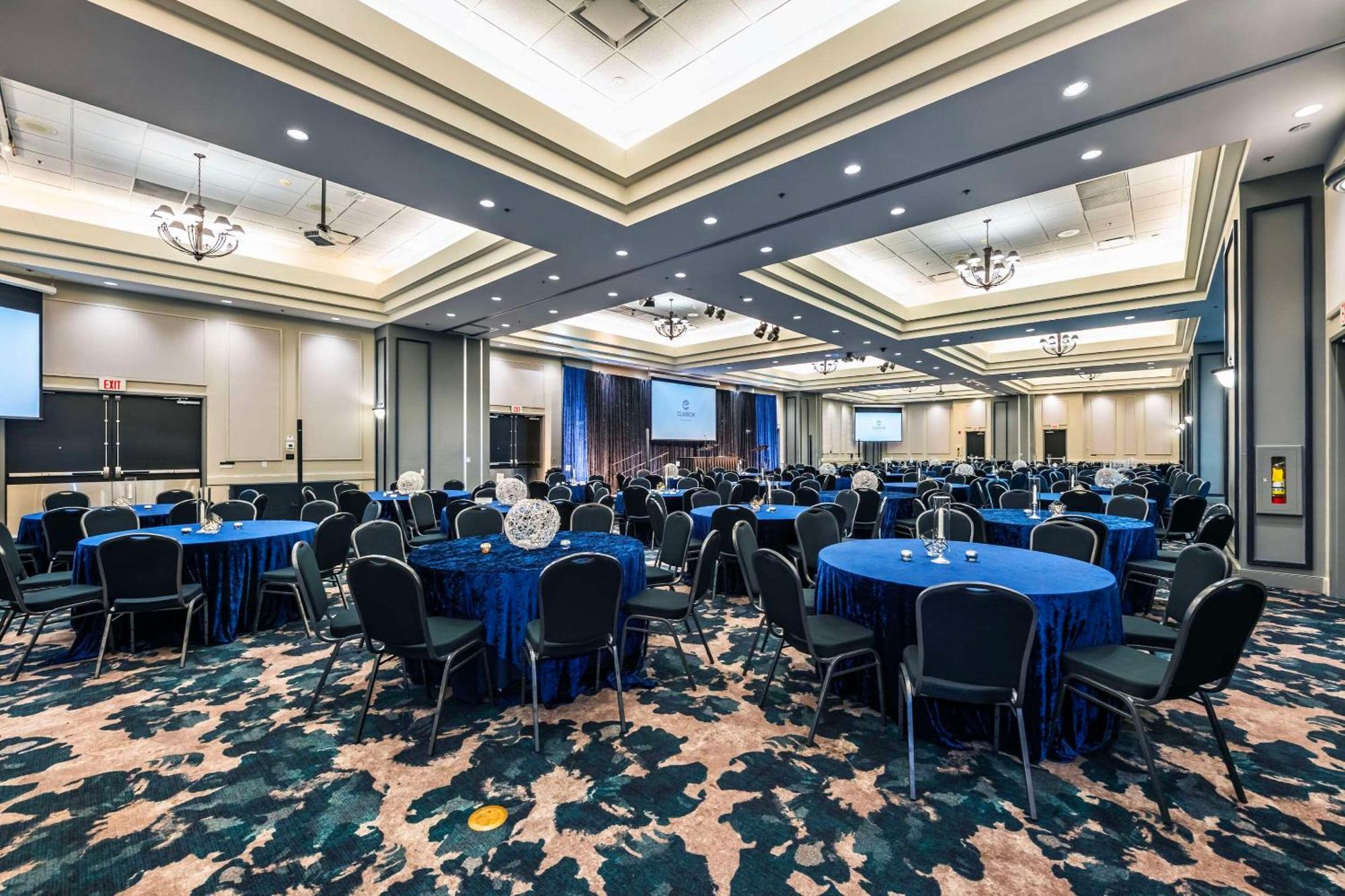 Clarion Hotel & Conference Centre Abbotsford Ngoại thất bức ảnh